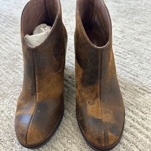 Brown Leather Ankle Boots with Chunky Heel